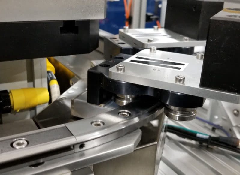 Precision Rails on Modular Assembly Platform