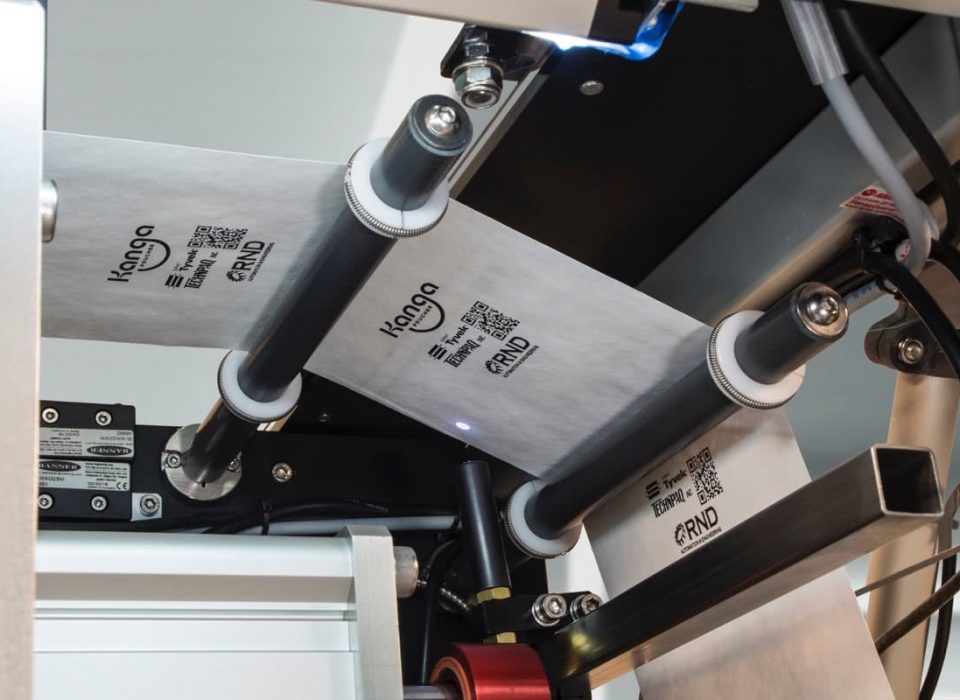 10-mdc-kanga-poucher-tyvek-printing-1200 RND's Kanga Poucher Vertical Form Fill Seal Machine